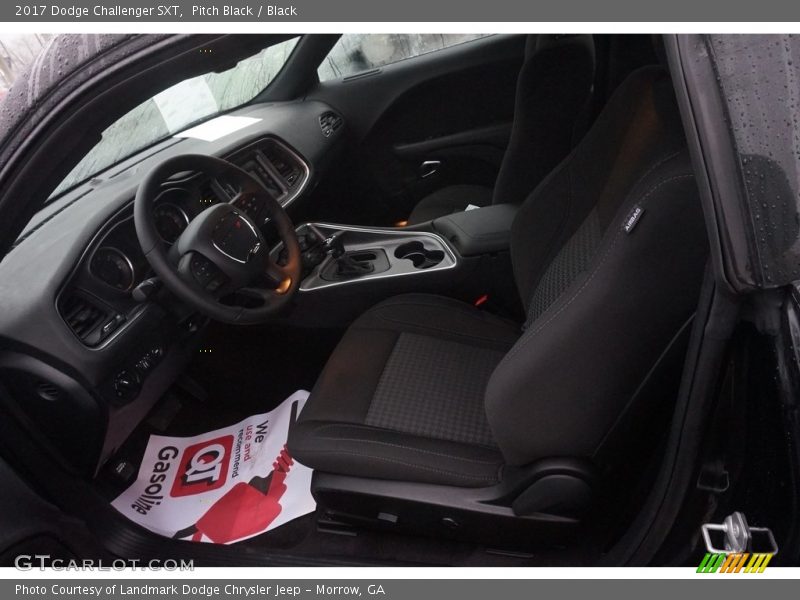 Pitch Black / Black 2017 Dodge Challenger SXT