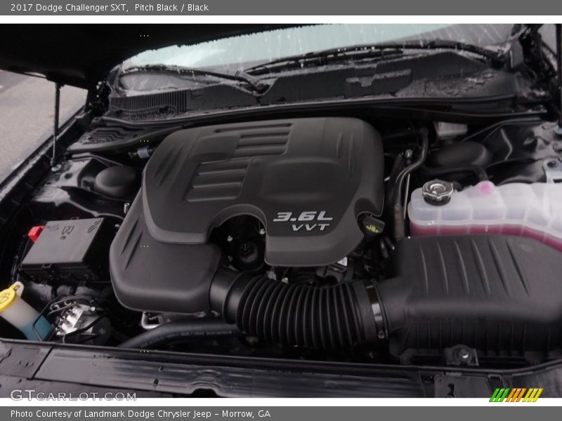 Pitch Black / Black 2017 Dodge Challenger SXT