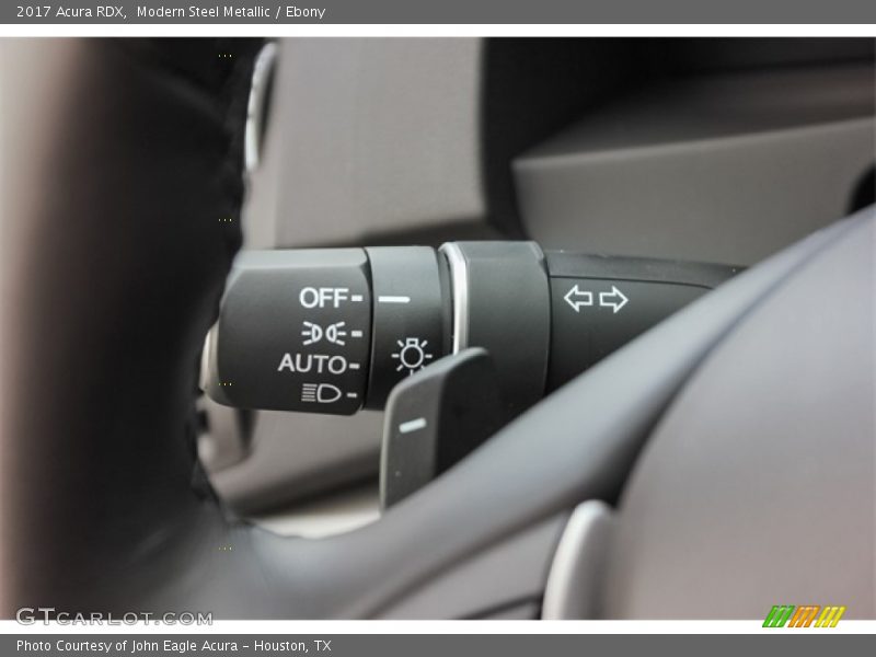 Modern Steel Metallic / Ebony 2017 Acura RDX