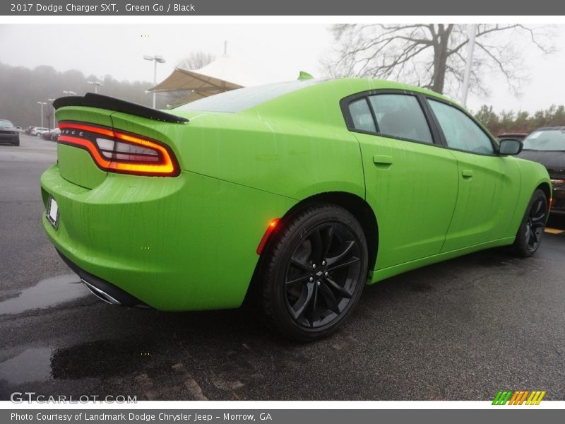 Green Go / Black 2017 Dodge Charger SXT