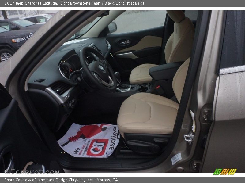 Light Brownstone Pearl / Black/Light Frost Beige 2017 Jeep Cherokee Latitude