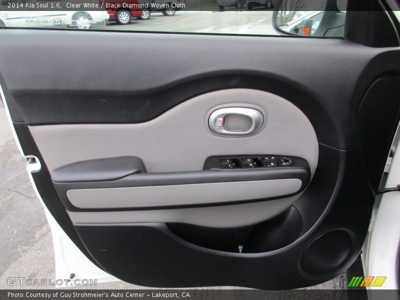 Clear White / Black Diamond Woven Cloth 2014 Kia Soul 1.6