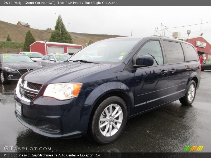 True Blue Pearl / Black/Light Graystone 2014 Dodge Grand Caravan SXT