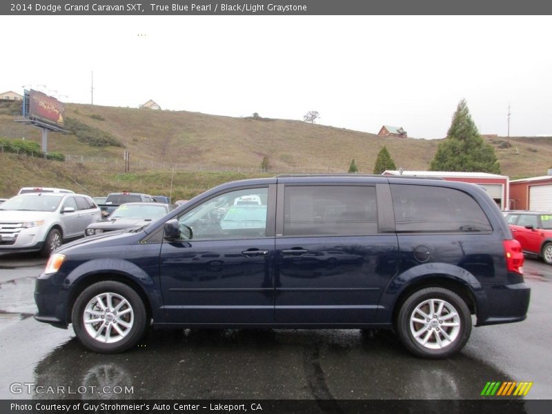 True Blue Pearl / Black/Light Graystone 2014 Dodge Grand Caravan SXT