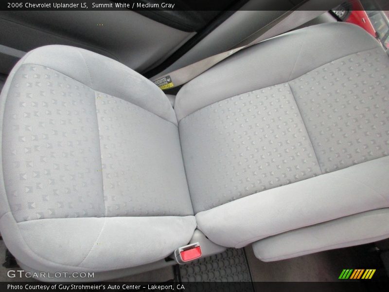 Summit White / Medium Gray 2006 Chevrolet Uplander LS