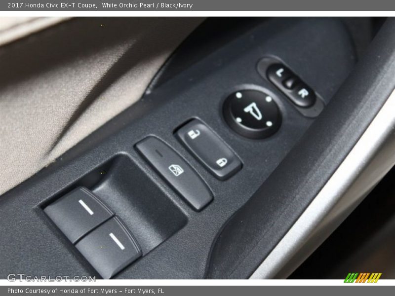 White Orchid Pearl / Black/Ivory 2017 Honda Civic EX-T Coupe