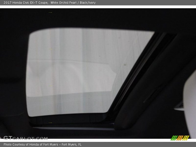 White Orchid Pearl / Black/Ivory 2017 Honda Civic EX-T Coupe