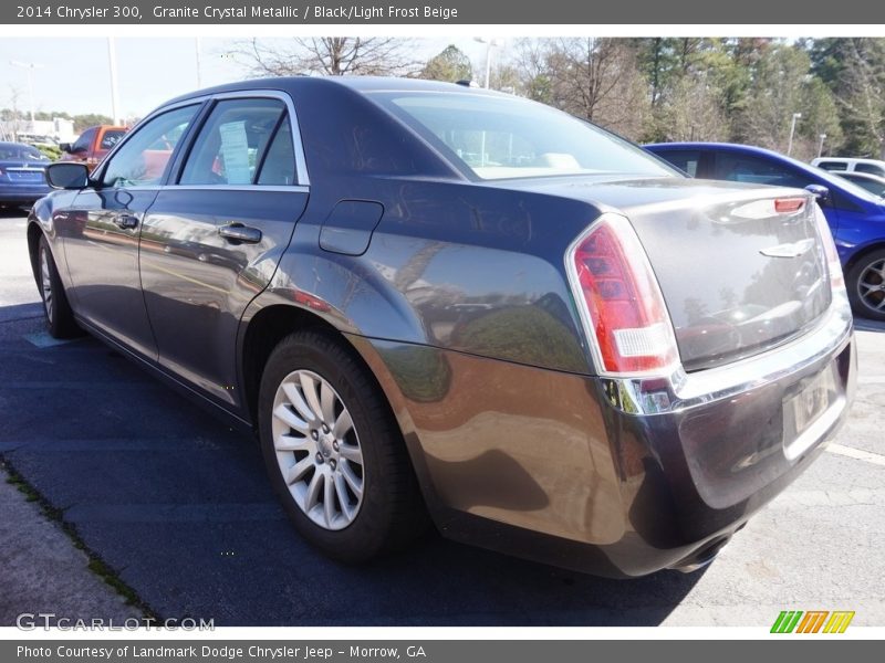 Granite Crystal Metallic / Black/Light Frost Beige 2014 Chrysler 300