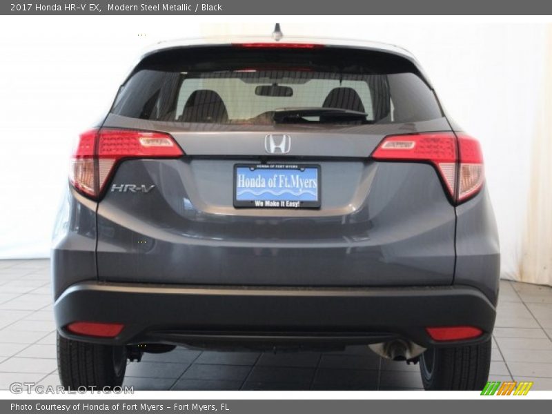 Modern Steel Metallic / Black 2017 Honda HR-V EX
