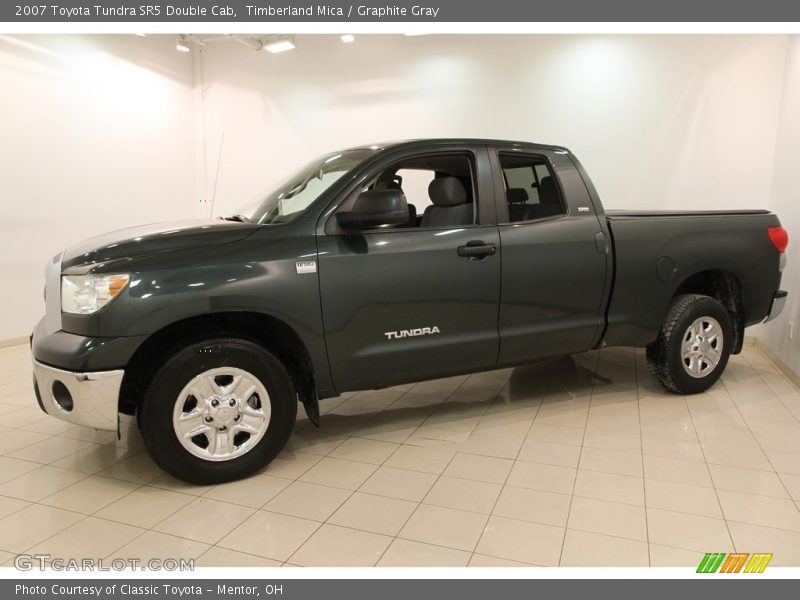 Front 3/4 View of 2007 Tundra SR5 Double Cab