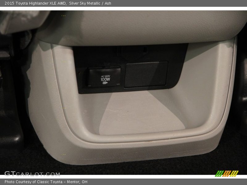Silver Sky Metallic / Ash 2015 Toyota Highlander XLE AWD