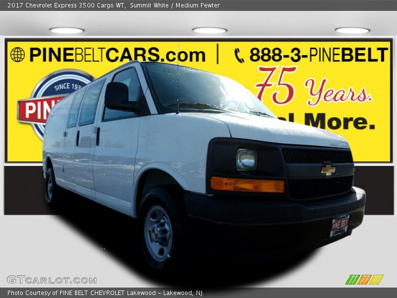 Summit White / Medium Pewter 2017 Chevrolet Express 3500 Cargo WT