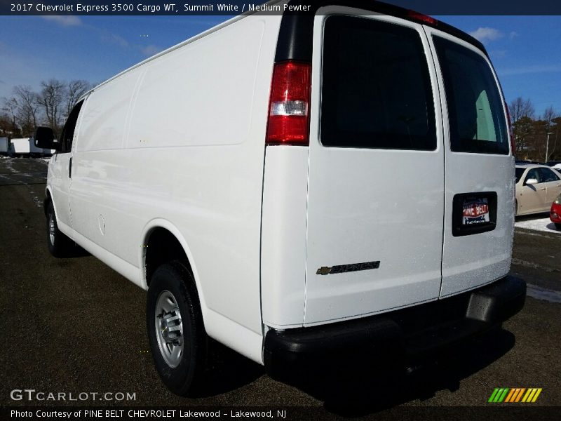Summit White / Medium Pewter 2017 Chevrolet Express 3500 Cargo WT