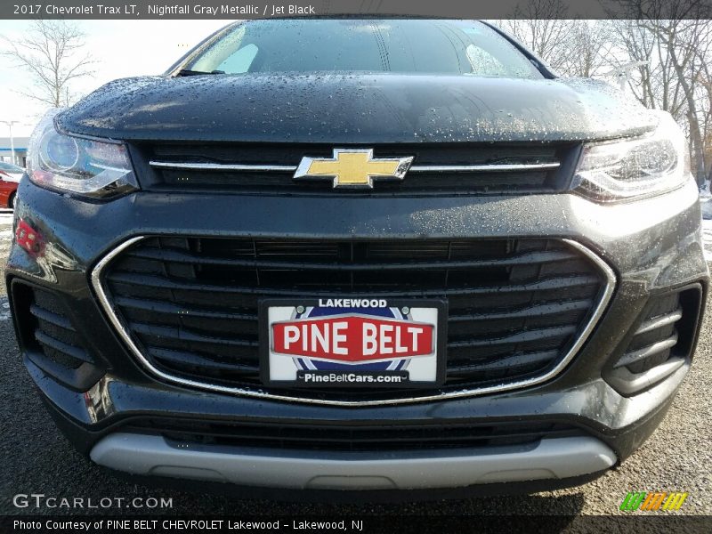 Nightfall Gray Metallic / Jet Black 2017 Chevrolet Trax LT