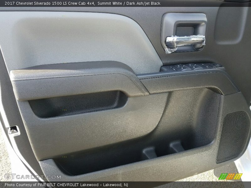 Summit White / Dark Ash/Jet Black 2017 Chevrolet Silverado 1500 LS Crew Cab 4x4