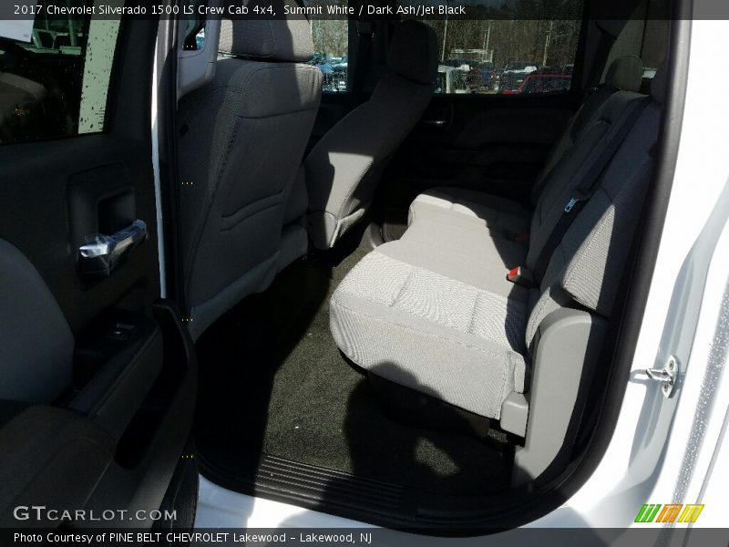 Summit White / Dark Ash/Jet Black 2017 Chevrolet Silverado 1500 LS Crew Cab 4x4