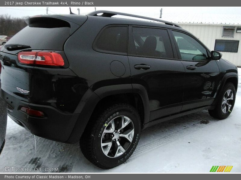 Rhino / Black 2017 Jeep Cherokee Trailhawk 4x4