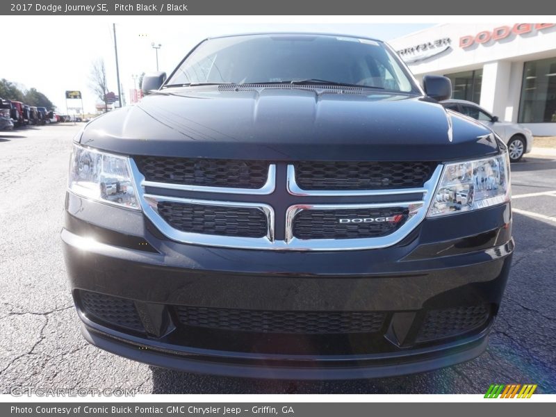 Pitch Black / Black 2017 Dodge Journey SE