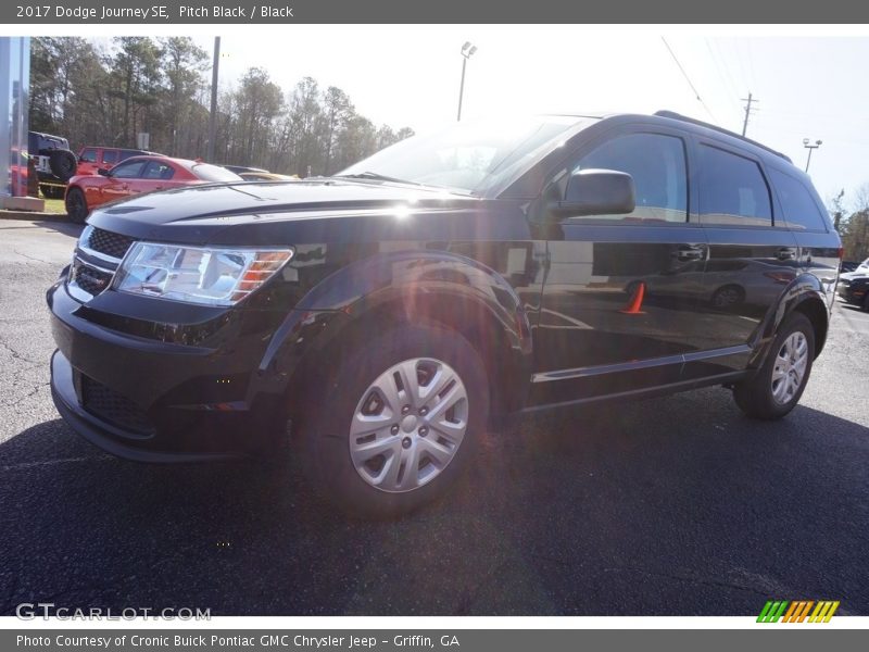 Pitch Black / Black 2017 Dodge Journey SE
