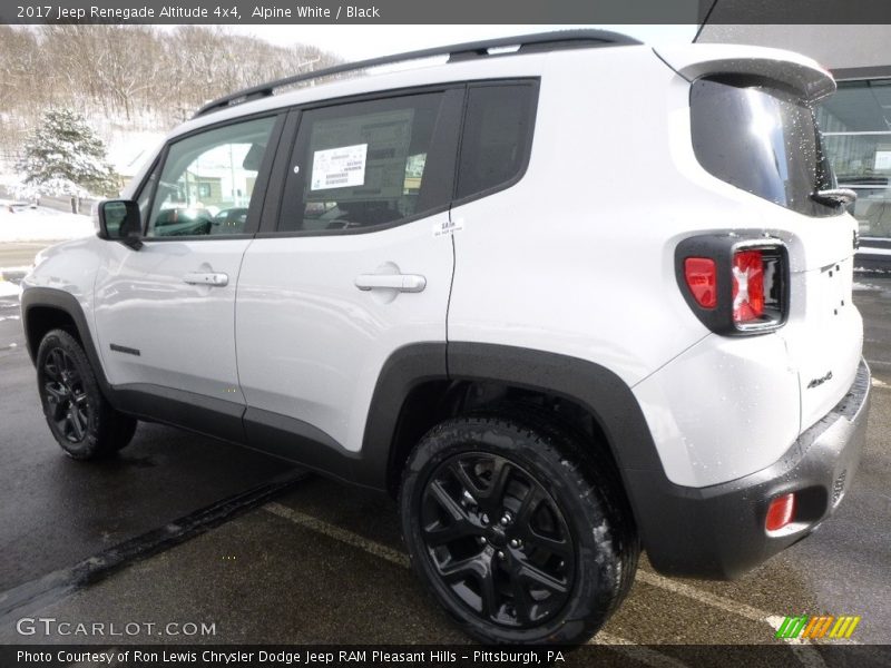 Alpine White / Black 2017 Jeep Renegade Altitude 4x4