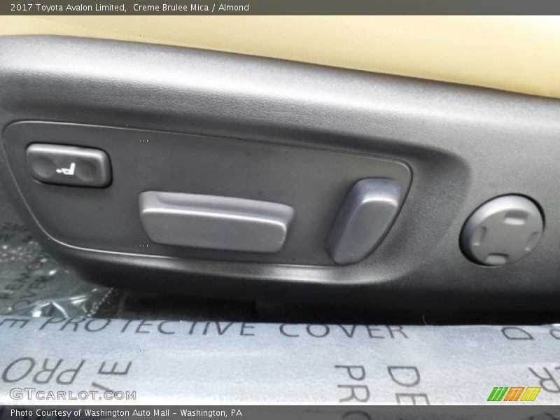 Creme Brulee Mica / Almond 2017 Toyota Avalon Limited