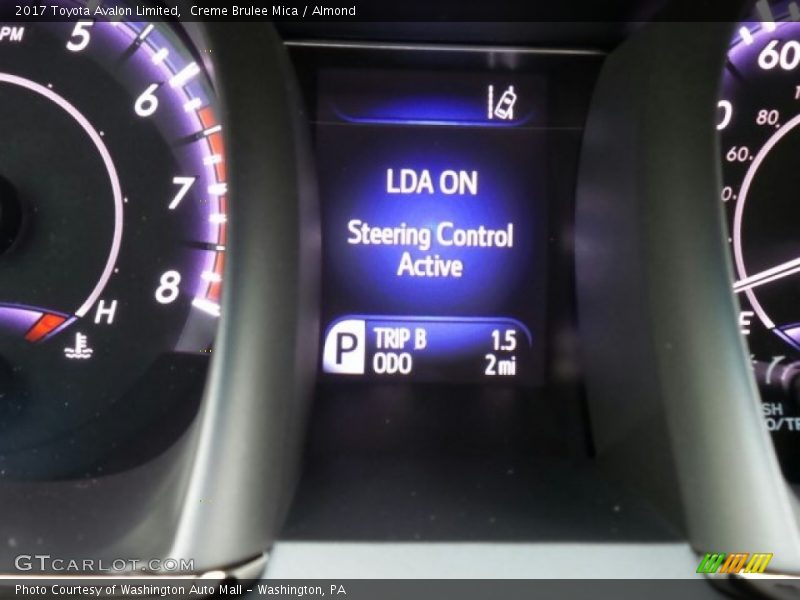 Creme Brulee Mica / Almond 2017 Toyota Avalon Limited