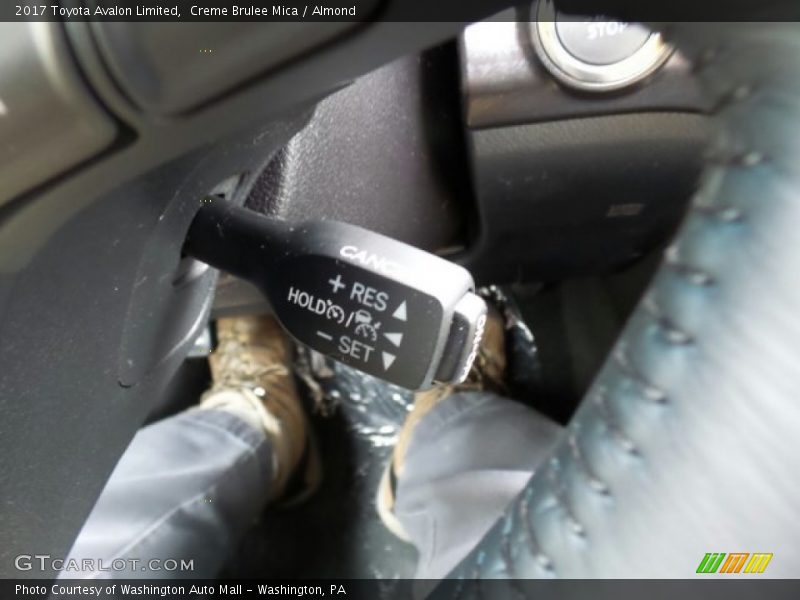 Creme Brulee Mica / Almond 2017 Toyota Avalon Limited