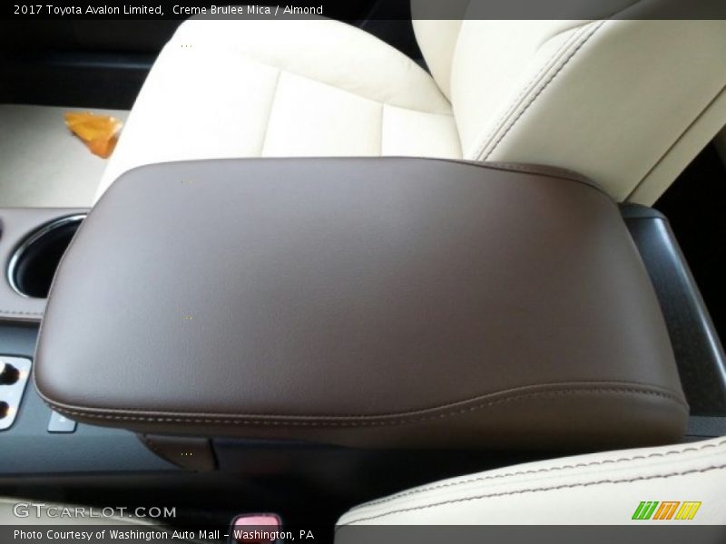 Creme Brulee Mica / Almond 2017 Toyota Avalon Limited
