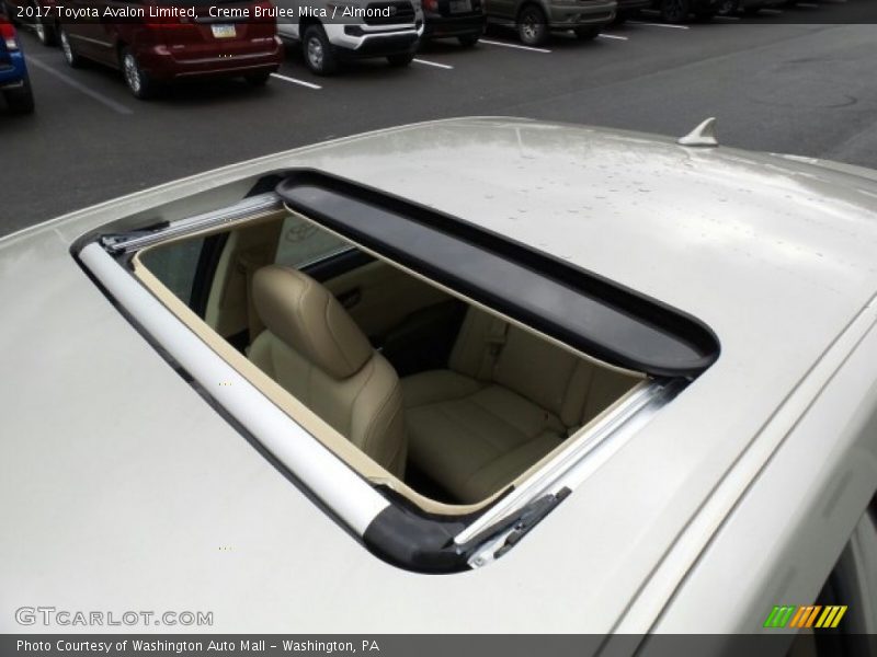 Creme Brulee Mica / Almond 2017 Toyota Avalon Limited