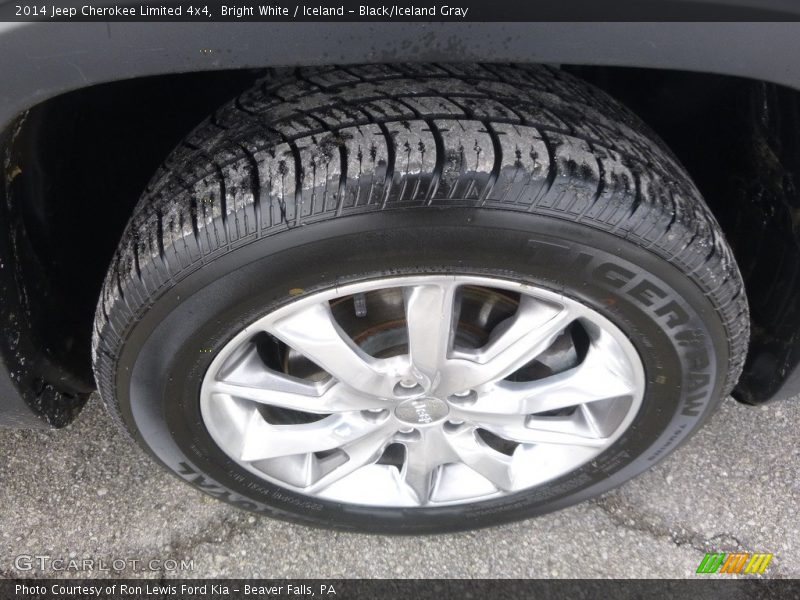Bright White / Iceland - Black/Iceland Gray 2014 Jeep Cherokee Limited 4x4
