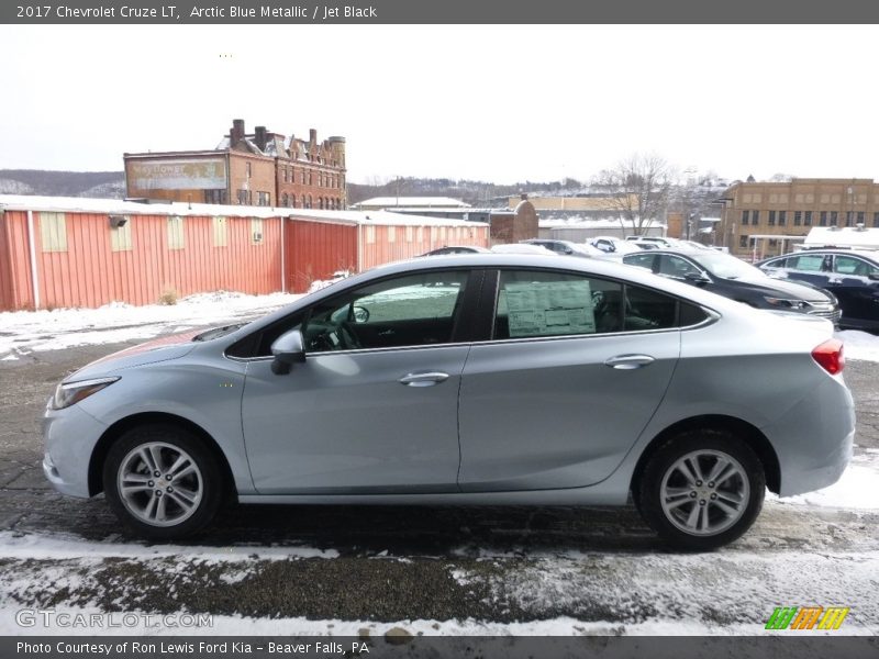 Arctic Blue Metallic / Jet Black 2017 Chevrolet Cruze LT