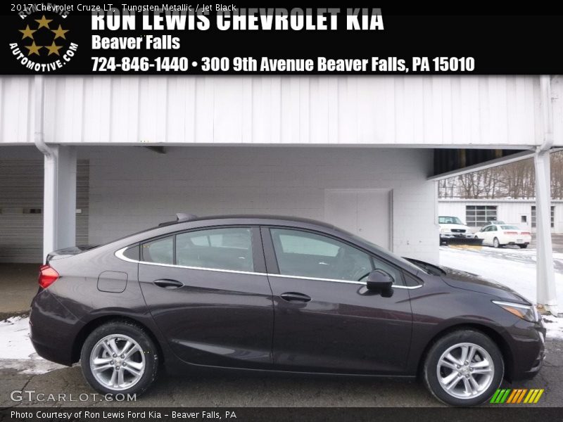 Tungsten Metallic / Jet Black 2017 Chevrolet Cruze LT