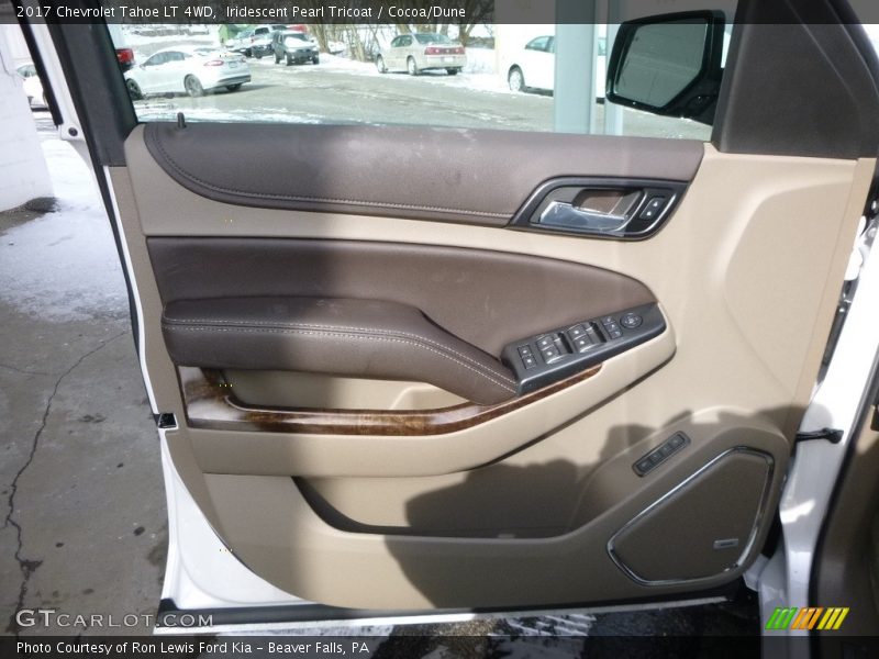 Iridescent Pearl Tricoat / Cocoa/Dune 2017 Chevrolet Tahoe LT 4WD