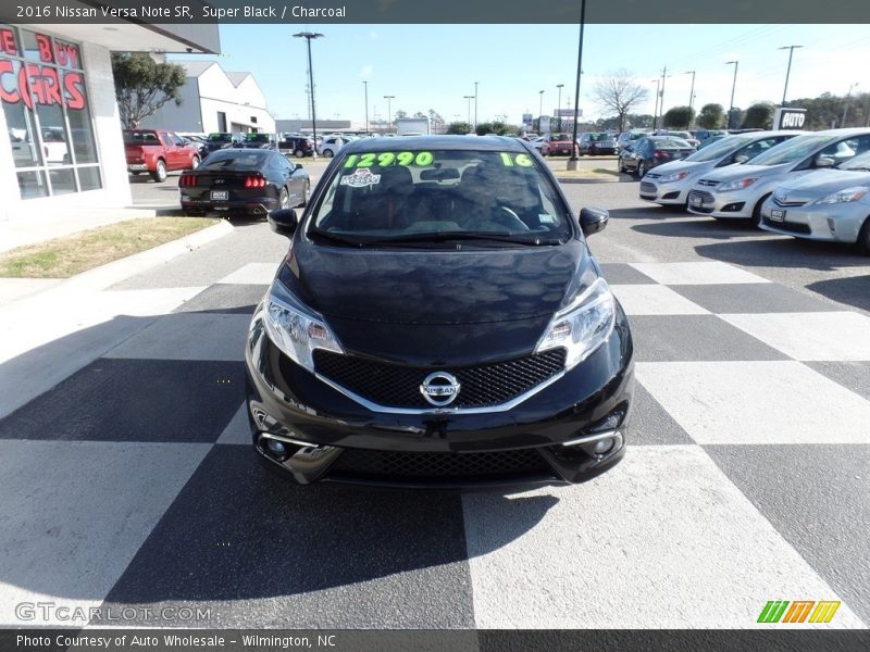 Super Black / Charcoal 2016 Nissan Versa Note SR