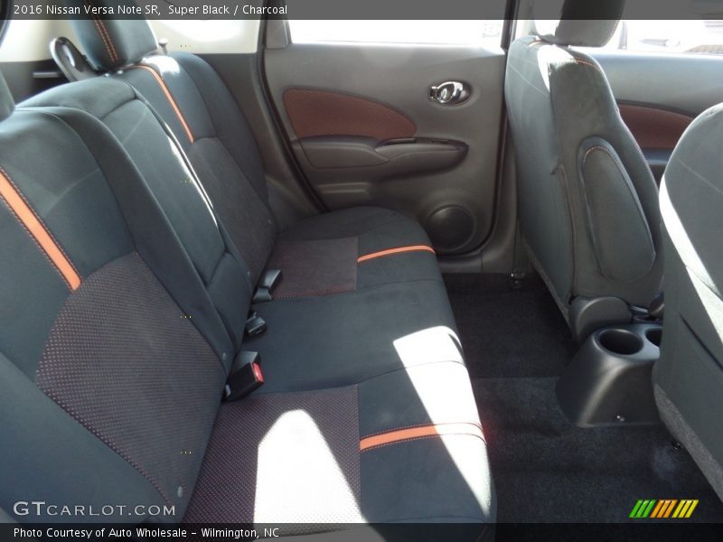 Super Black / Charcoal 2016 Nissan Versa Note SR