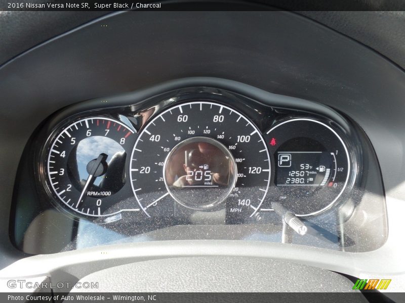 Super Black / Charcoal 2016 Nissan Versa Note SR