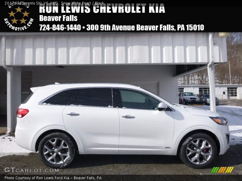 Snow White Pearl / Black 2017 Kia Sorento SXL V6 AWD