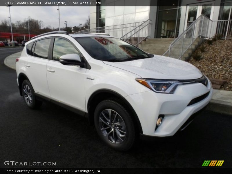 Front 3/4 View of 2017 RAV4 XLE AWD Hybrid