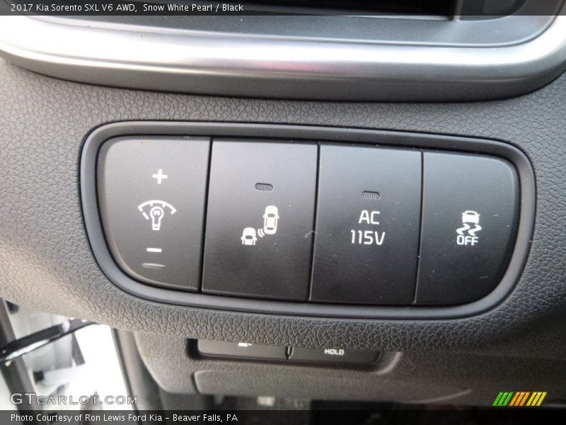 Snow White Pearl / Black 2017 Kia Sorento SXL V6 AWD