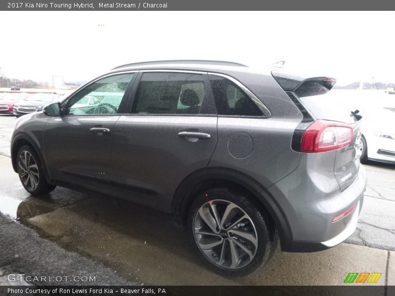 Metal Stream / Charcoal 2017 Kia Niro Touring Hybrid