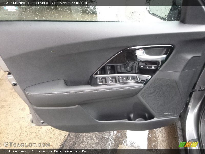 Metal Stream / Charcoal 2017 Kia Niro Touring Hybrid