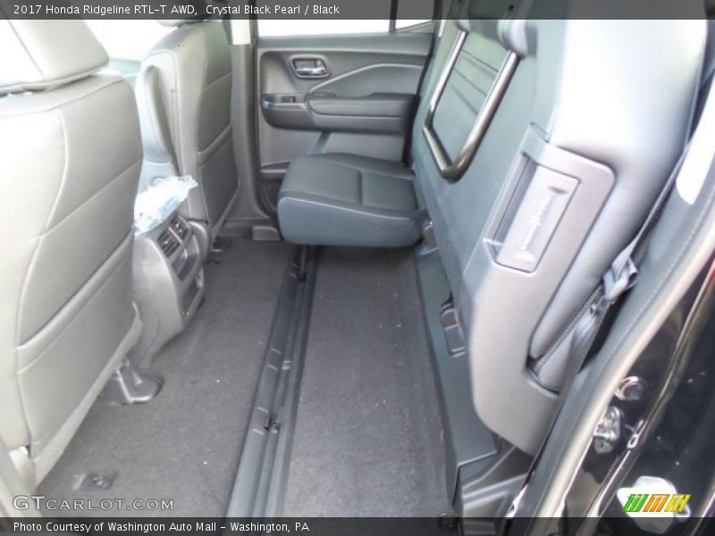 Rear Seat of 2017 Ridgeline RTL-T AWD