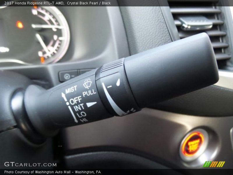 Controls of 2017 Ridgeline RTL-T AWD