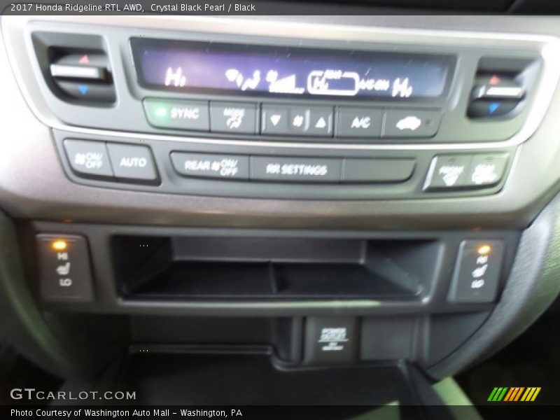 Crystal Black Pearl / Black 2017 Honda Ridgeline RTL AWD
