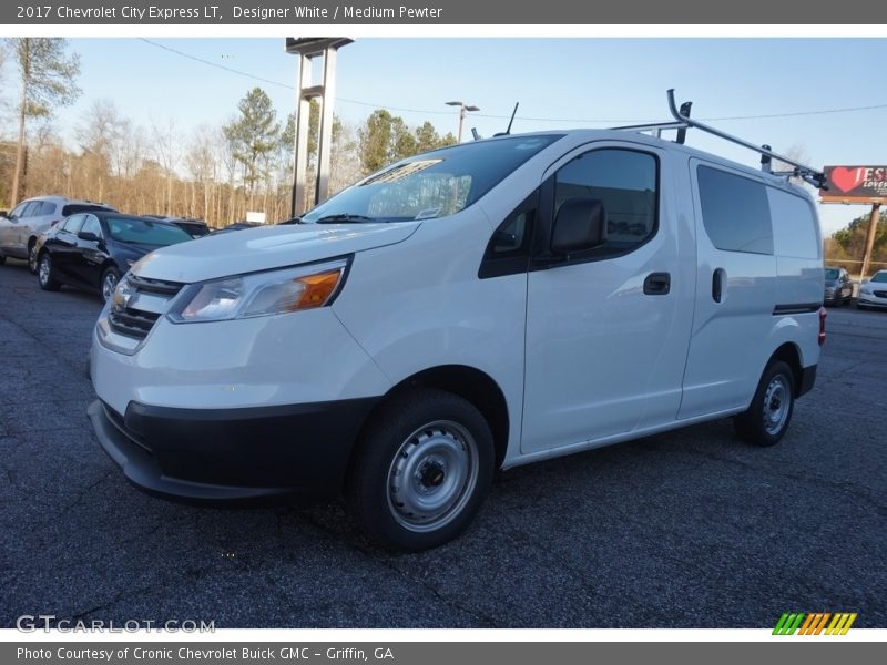 Designer White / Medium Pewter 2017 Chevrolet City Express LT