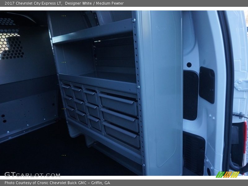 Designer White / Medium Pewter 2017 Chevrolet City Express LT