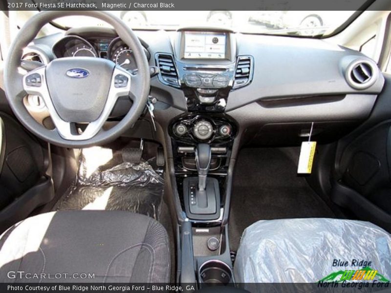 Magnetic / Charcoal Black 2017 Ford Fiesta SE Hatchback