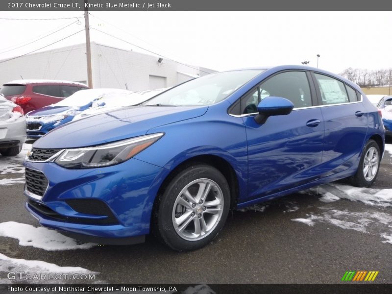 Kinetic Blue Metallic / Jet Black 2017 Chevrolet Cruze LT