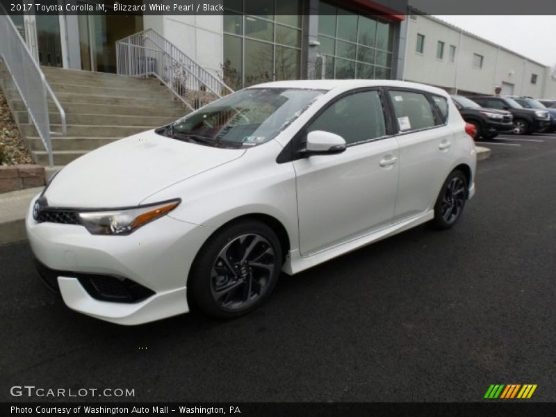 Blizzard White Pearl / Black 2017 Toyota Corolla iM