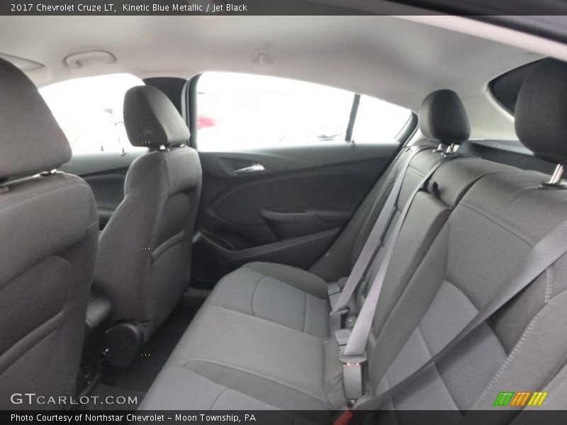 Kinetic Blue Metallic / Jet Black 2017 Chevrolet Cruze LT